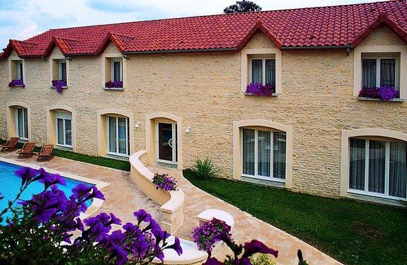 Logis Le Saint Nicolas Бар-сюр-Об Экстерьер фото